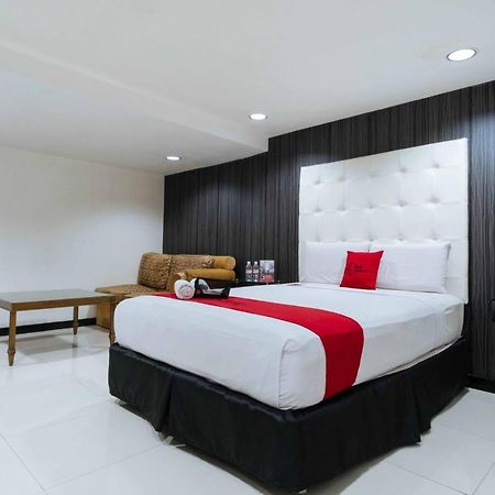 Reddoorz Plus @ V Mapa Extension Santa Mesa Manila Exterior photo